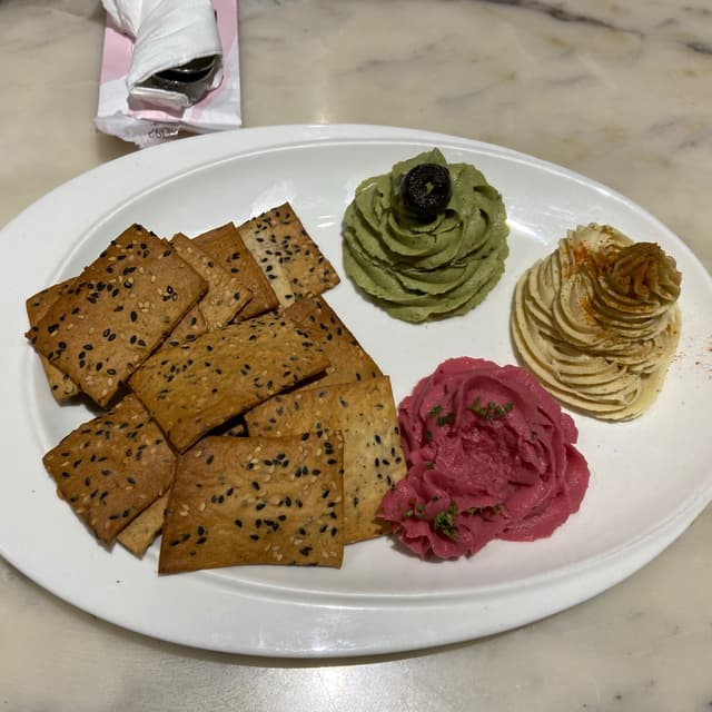 Photo du plat “Hummus platter”