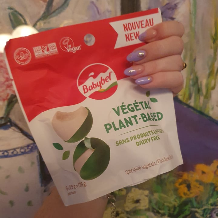 photo of Babybel Plant-Based Plant-Based Cheese Alternative shared by @anistavrou on  12 Oct 2022 - review