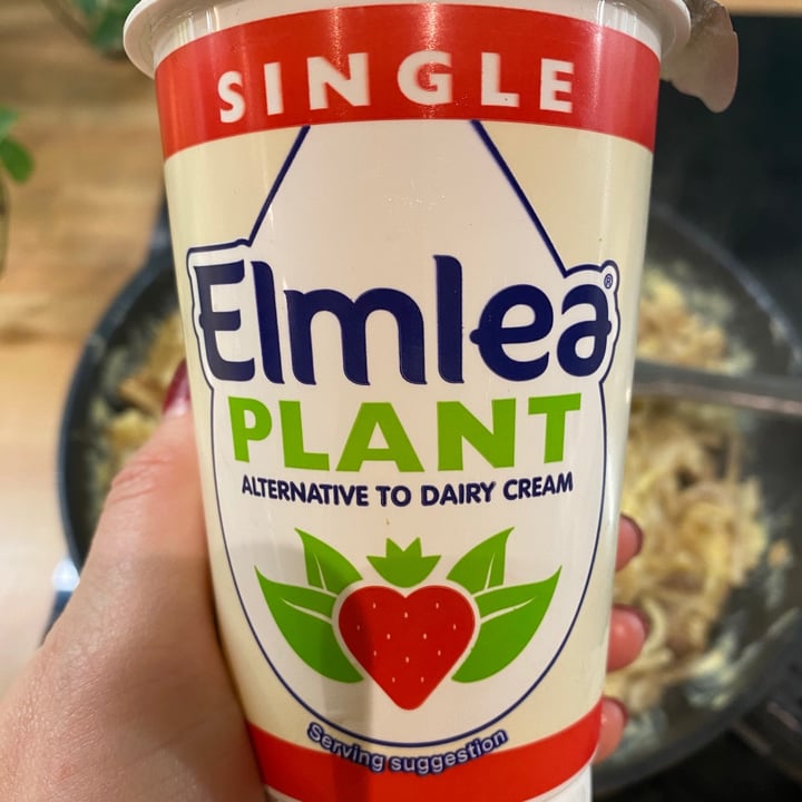 photo of Elmlea Single Cream shared by @chantellerebeccad on  15 Jan 2021 - review