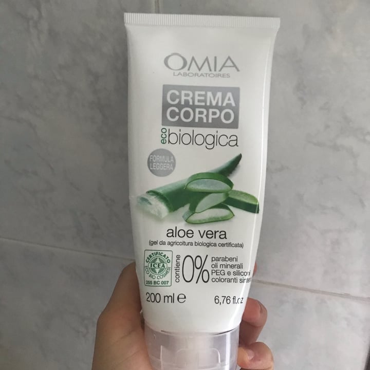 photo of Omia Crema corpo biologico aloe vera shared by @valeria96 on  15 Apr 2022 - review