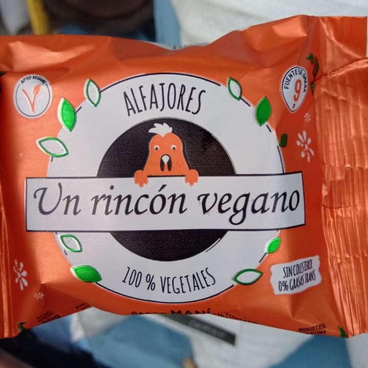 photo of Un Rincón Vegano Alfajor de Maní shared by @bartinx on  23 Jul 2020 - review