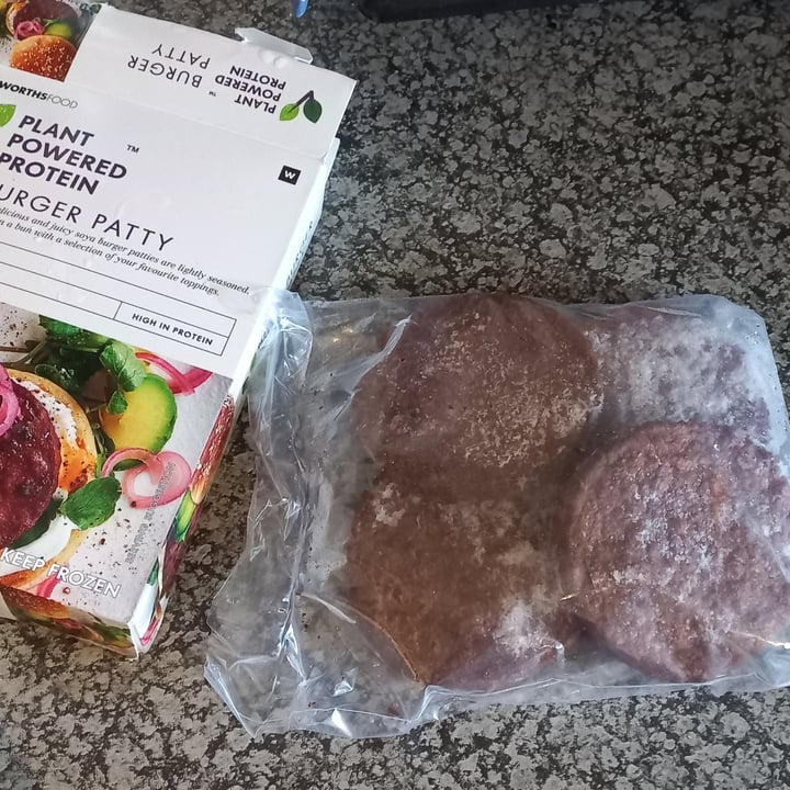 photo of Woolworths Food Burger Patty shared by @ronelle on  13 Aug 2022 - review