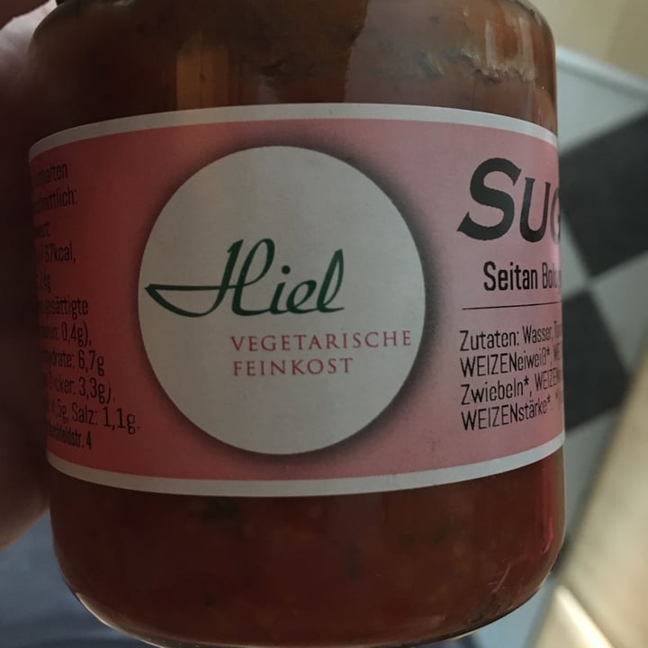 photo of Hiel - vegetarische Feinkost Seitan Bolognese shared by @ichkannvegan on  12 Apr 2020 - review