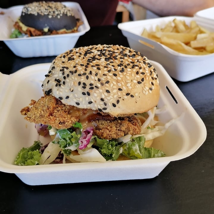 photo of The Kind Kitchen Darkside Burger shared by @bohemiansky on  19 Dec 2020 - review