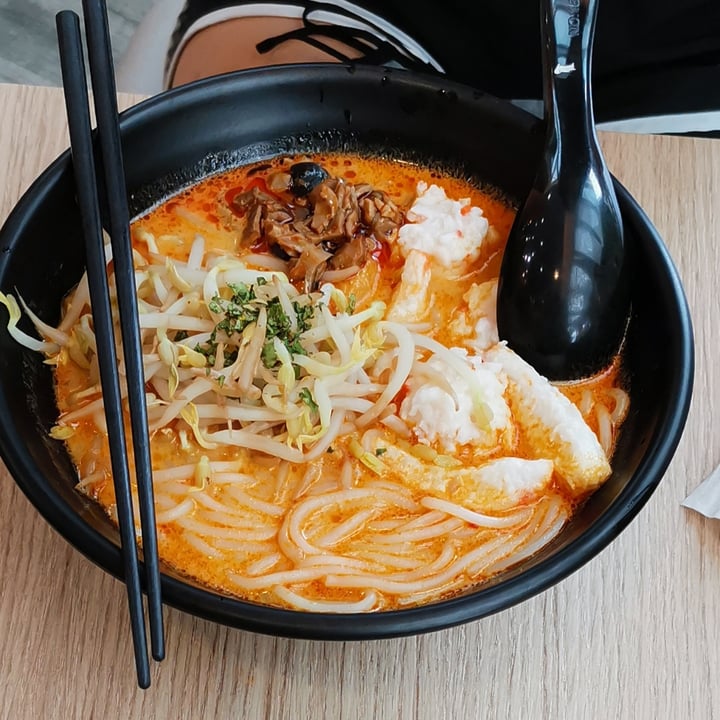 photo of Greendot @ Star Vista Laksa Noodles shared by @plantiful on  14 Aug 2020 - review