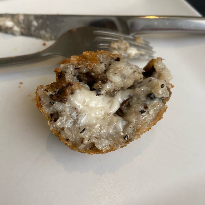 review photo of Choose Ristorante Naturale ARANCINI DE RAGÚ, ZUCCA, TARTUFO shared by @blancavinas on 29 May 2022 - review