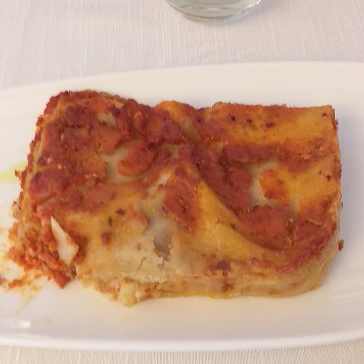 photo of Il Lughino Lasagna Bolognese shared by @adeco on  14 Aug 2022 - review