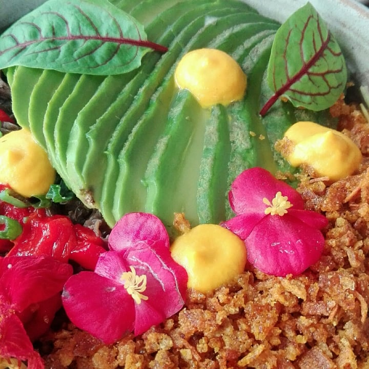 photo of Let it V - Vegan Sushi Avocado Poke shared by @vikvegan on  01 Apr 2021 - review
