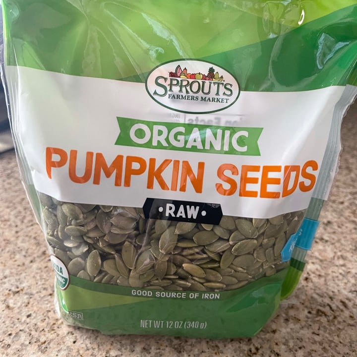 review photo of Sprouts Farmers Market Pumpkin seeds raw shared by @veganbear67 on 26 Jun 2021 - review