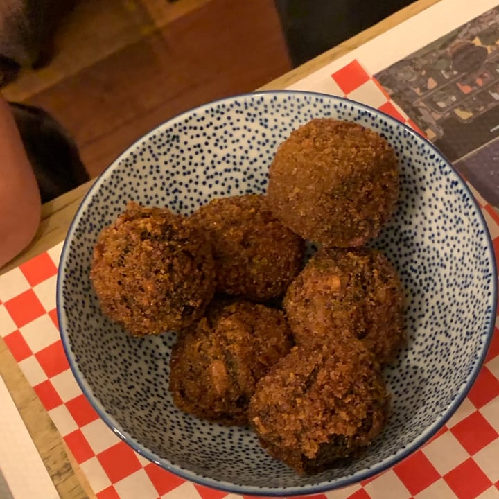 photo of Barallocas Croquetas veganas shared by @titoleas on  11 May 2021 - review