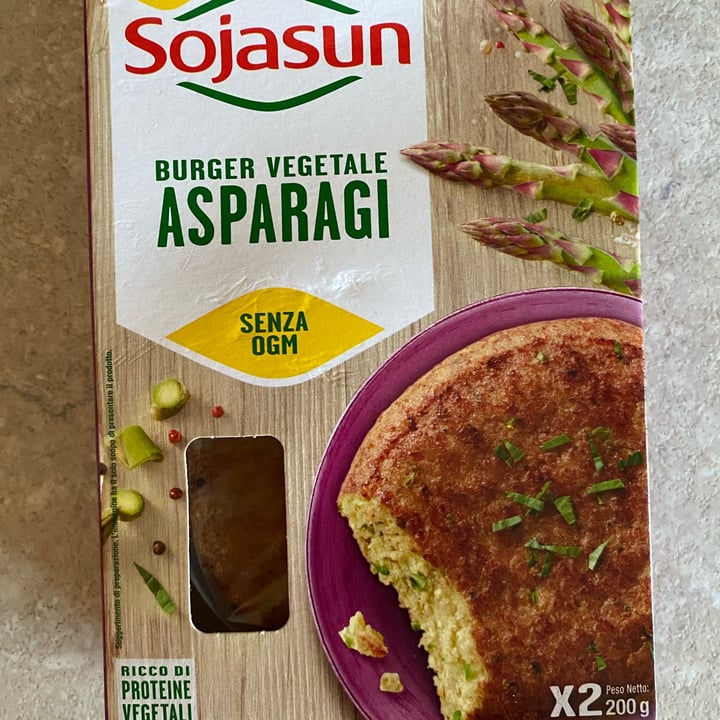 review photo of Sojasun Burger Vegetale Asparagi shared by @saraubbiali on 27 Nov 2021 - review