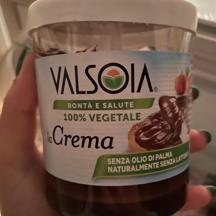 photo of Valsoia Crema alla nocciola shared by @theunicornishere on  07 Jan 2022 - review