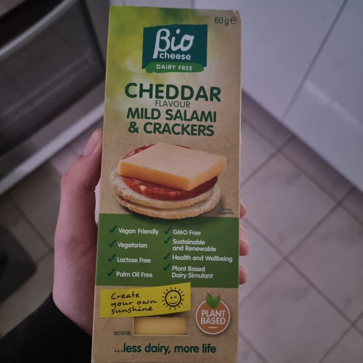 review photo of Bio Cheese Cheddar Flavour, Mild Salami & Crackers shared by @tomruff on 05 Jul 2022 - review