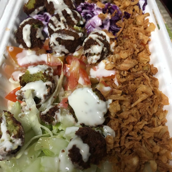 photo of German Street Food Ensalada Falafel shared by @melic16 on  15 Aug 2020 - review