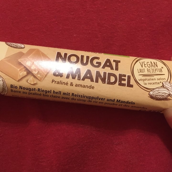photo of Alnatura Nougat & Mandel Riegel shared by @claram on  12 Apr 2020 - review