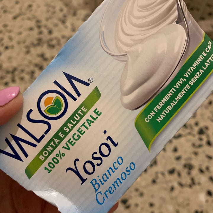 photo of Valsoia Yogurt bianco shared by @ilaveg on  13 Apr 2022 - review