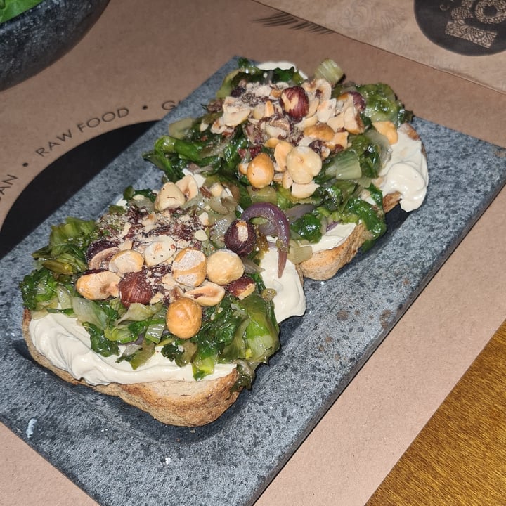 review photo of Casa RAW Bruschetta Da Casa shared by @vivianmaximo on 05 Nov 2022 - review