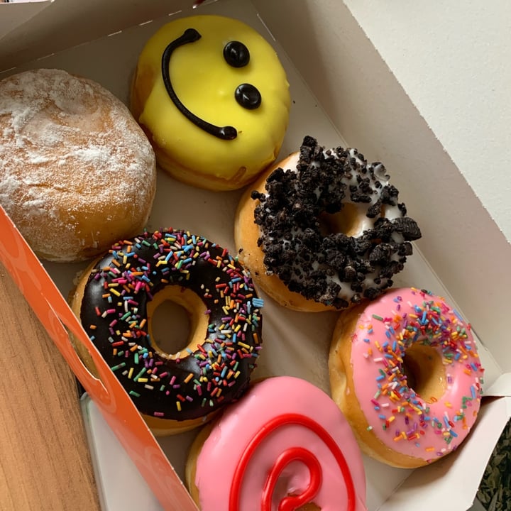 photo of Dunkin' Vegan Donuts shared by @maria185 on  10 Oct 2021 - review