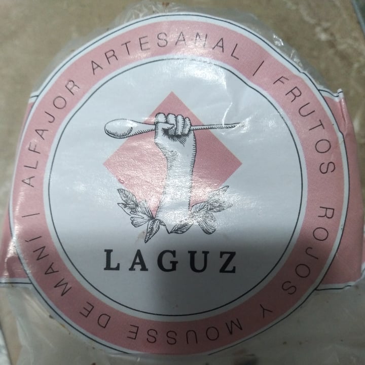 review photo of Laguz Alfajor De Frutos Rojos Y Mousse De Maní shared by @morel92 on 01 Sep 2022 - review