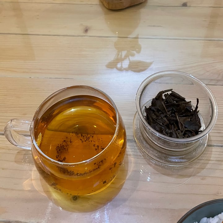 photo of Spring Tea House（春天茶馆） White peony scented tea shared by @chyehiong on  06 Apr 2022 - review