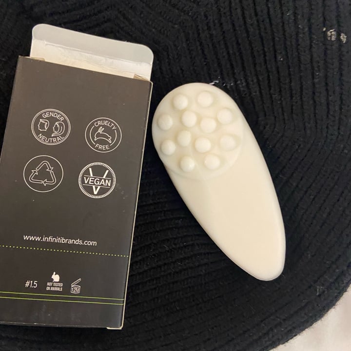 review photo of Spa Black Hair Shampoo shared by @jennofalltrades on 28 Nov 2021 - review