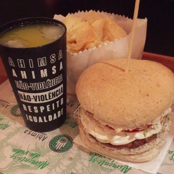 photo of Ahimsa Vegan Food Lanches Veganos shared by @adrieleangelica on  02 Mar 2022 - review