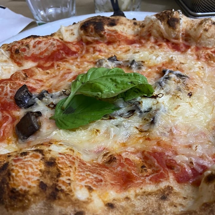 photo of Frankie's Bar Pizzeria Sorrento Pizza della Chef shared by @fairyfleri on  03 Sep 2022 - review