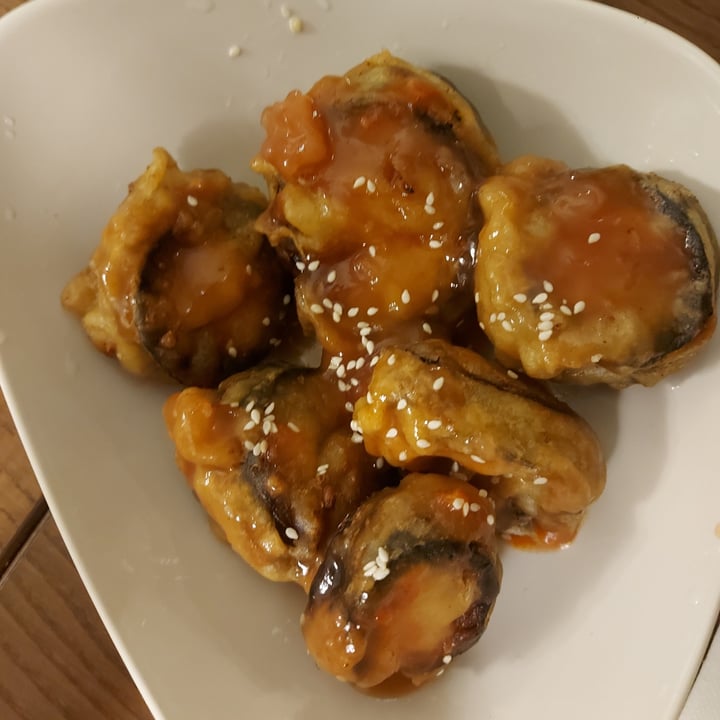 photo of Su Guan - Chinese Veg Melanzane E Tofu Fritti shared by @rossellakiddo on  18 May 2022 - review