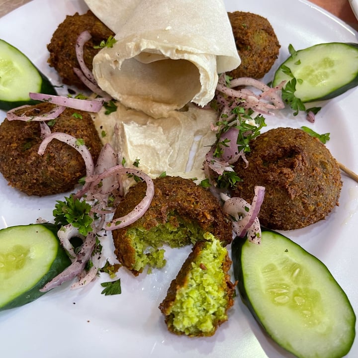 review photo of Restoran Star Hadramout Falafel shared by @mehmehrene on 16 Sep 2022 - review