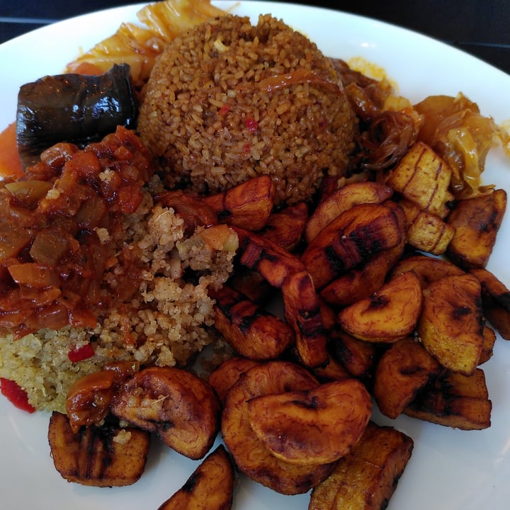 photo of SANKOU Afro : restaurant africain - Thiebou - Yassa vegan dish shared by @bezette on  05 Jun 2022 - review