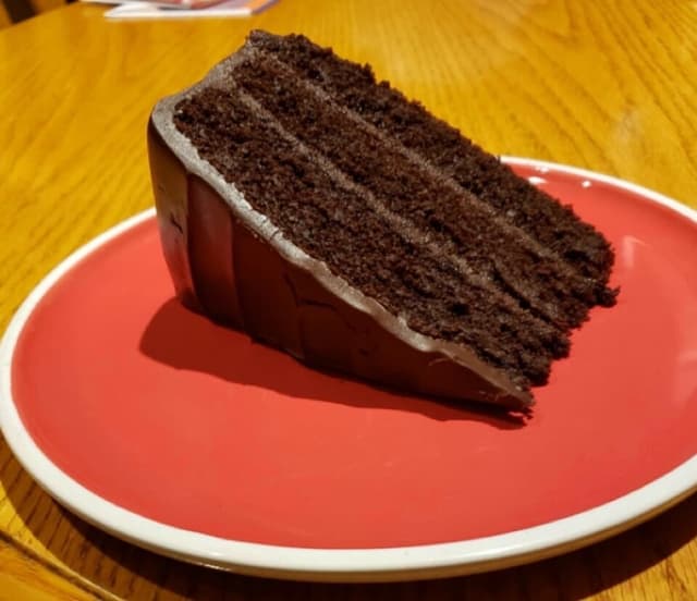 菜肴“GF Chocolate Fudge Cake”的照片