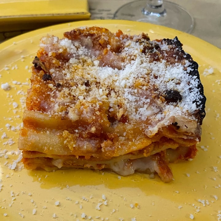 photo of Buddy Italian Restaurant Cafè Lasagna shared by @martyveg9 on  12 Dec 2022 - review