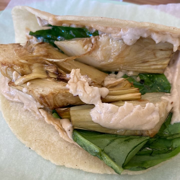review photo of El Burro Greenpoint Artichoke and cashew cream cheese taco shared by @ctfloof on 27 Apr 2022 - review