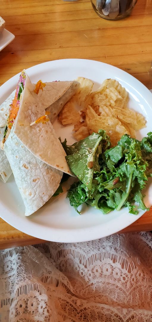 photo of Plant Café & Kitchen Tempeh rainbow wrap shared by @pwhippery on  17 Aug 2019 - review