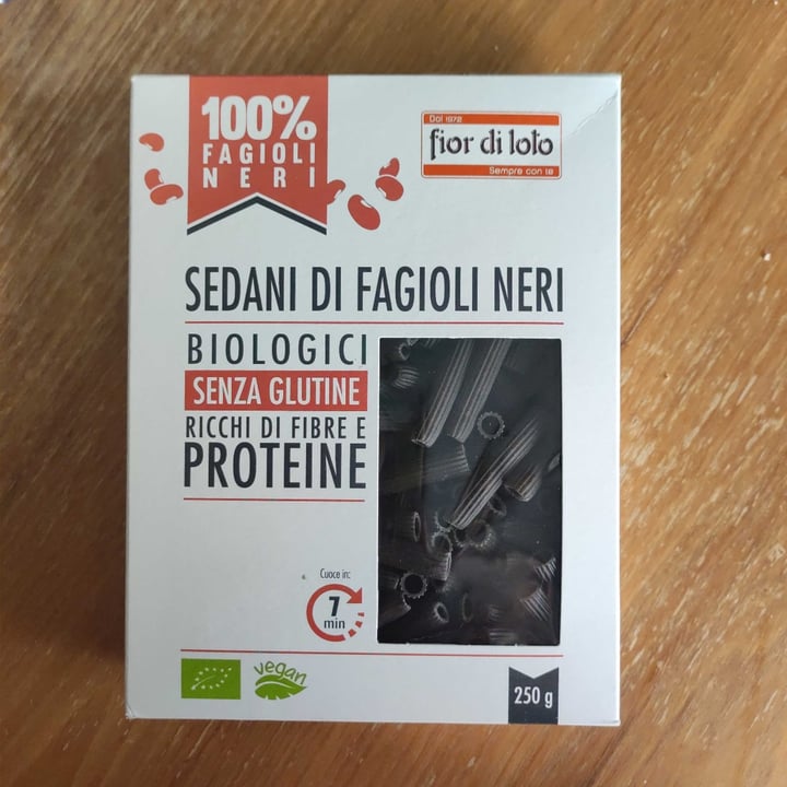 photo of Fior di Loto Pasta Gluten Free ai Fagioli Neri shared by @sandraprn on  24 Sep 2021 - review