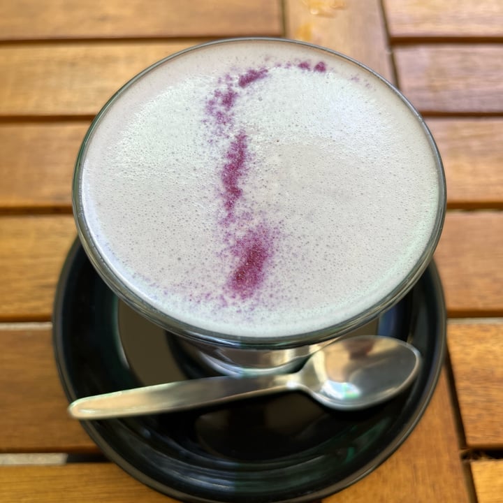photo of Dosage Cafe Sweet Potato Latte (Vegan) shared by @queen on  07 Dec 2021 - review