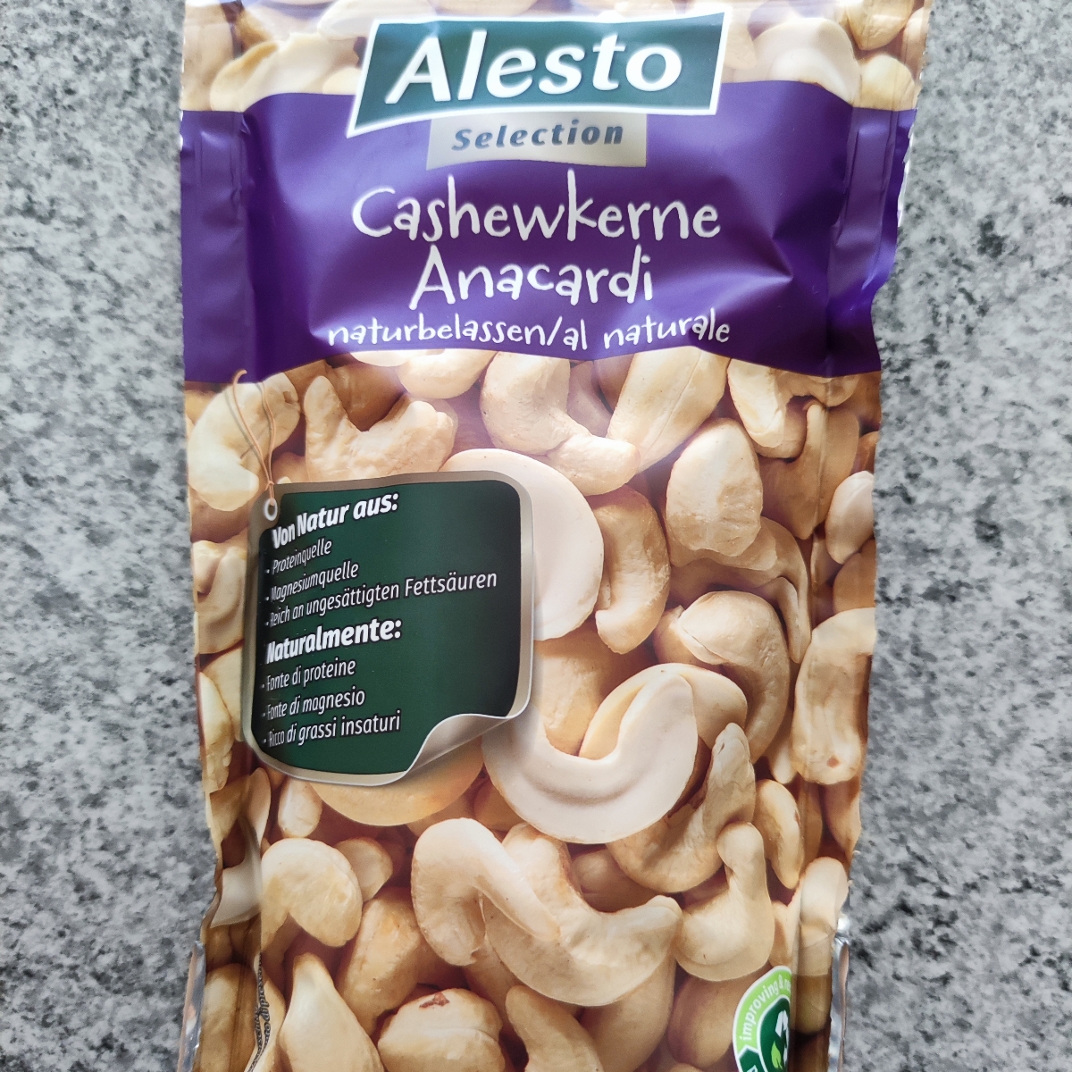 Alesto Review abillion Nuts Cashew |
