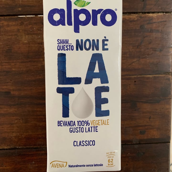 photo of Alpro This is Not Milk Classic Questo Non è Late Classico shared by @gaia32 on  10 Jun 2022 - review