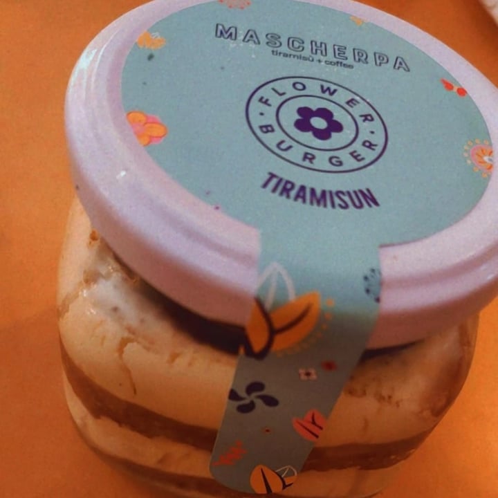photo of Flower Burger Tiramisun shared by @fedes on  16 Jun 2022 - review