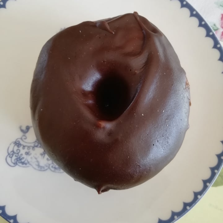 review photo of Grumpy & Runt | Little Deli & Donuts Chocolate Glazed Donut shared by @bluekale on 07 Jul 2020 - review
