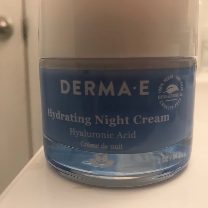 photo of Derma E Hydrating Night Cream shared by @ferinooshkhosravi on  03 Jun 2020 - review
