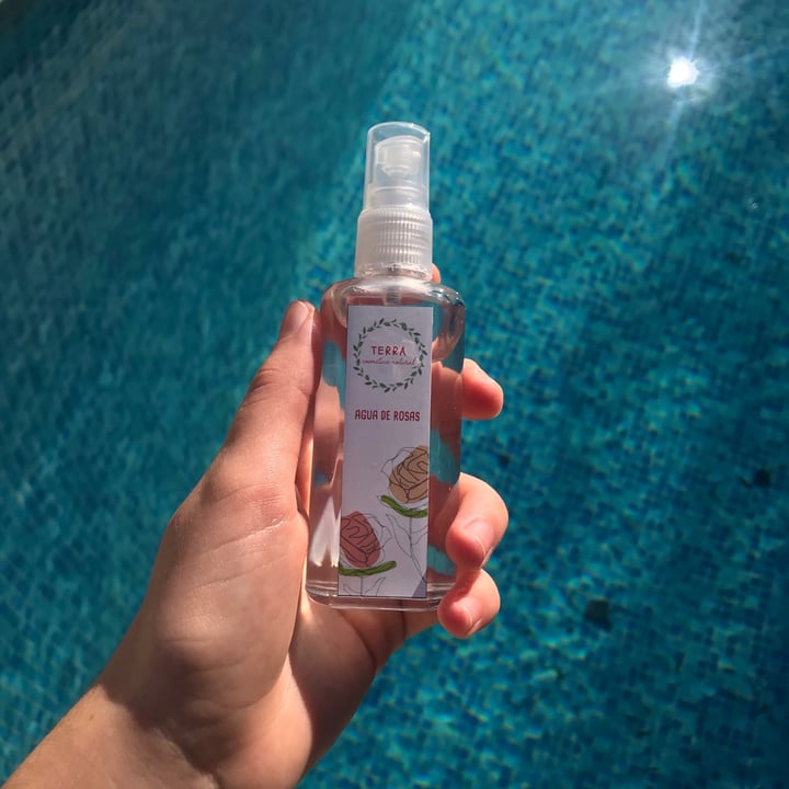 photo of Terra Cosmética Natural Agua de Rosas shared by @veggggggg on  23 Jun 2020 - review