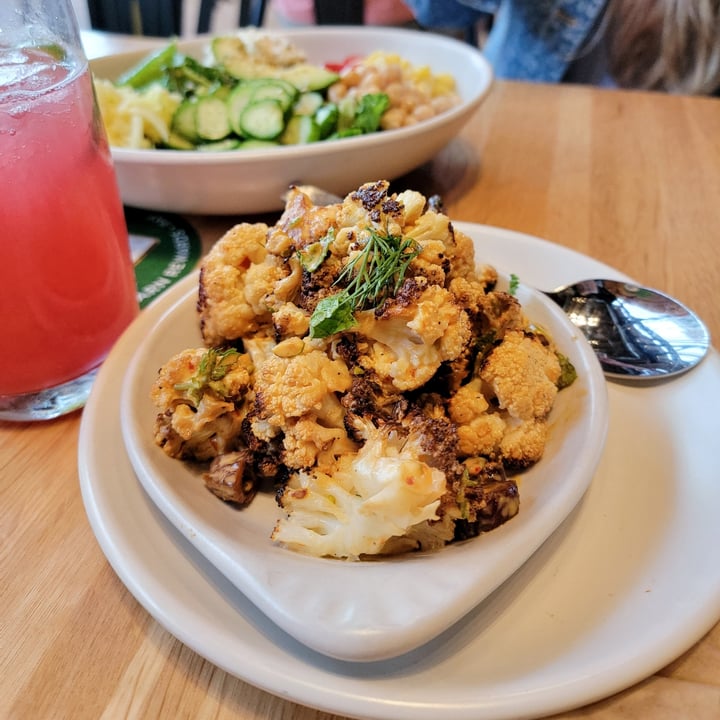 photo of True Food Kitchen Charred Cauliflower shared by @lizmaselli on  18 Aug 2021 - review