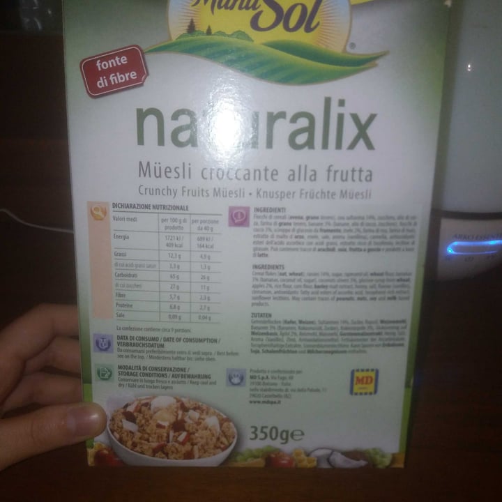 photo of ManuSol Naturalix muesli con il 42% di frutta shared by @aurortyche on  16 Mar 2022 - review