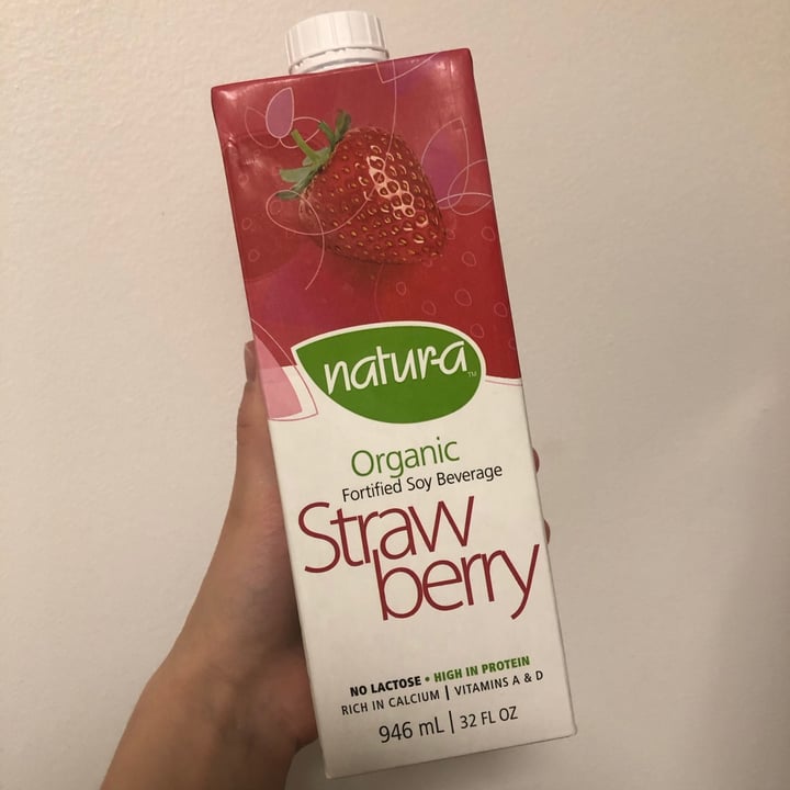 photo of Natura Organic Fortified Soy Beverage - Strawberry Flavour shared by @kturcotte on  05 Jun 2021 - review