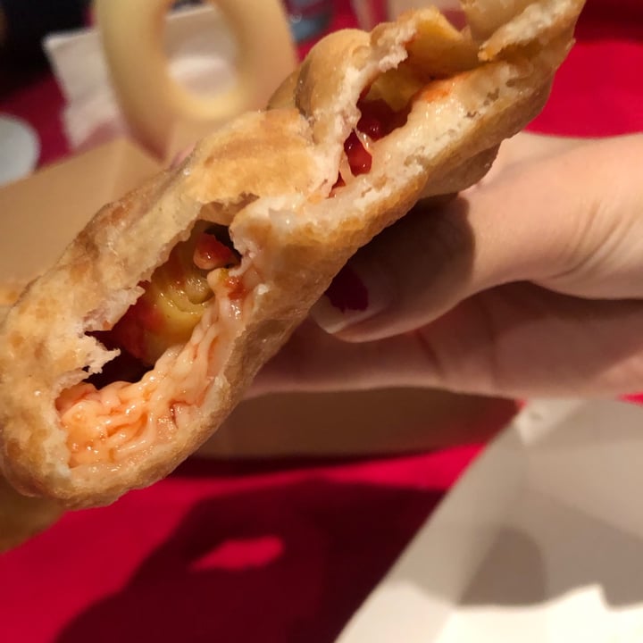 photo of Stuzzicheria BNUBE pizza fritta palermo shared by @sillymalagoli on  11 Nov 2022 - review