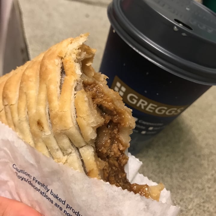 photo of Greggs Vegan Stake Bake shared by @avocadoontoast on  05 Jan 2020 - review