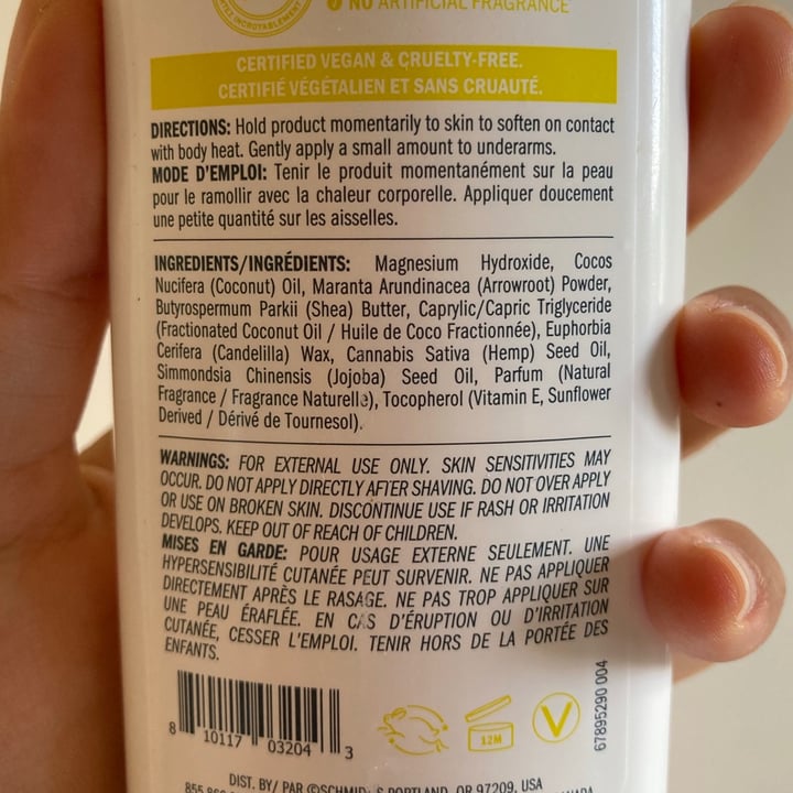 review photo of Schmidt's Hempseed oil natural deodorant shared by @teresannnnnn on 11 Oct 2020 - review