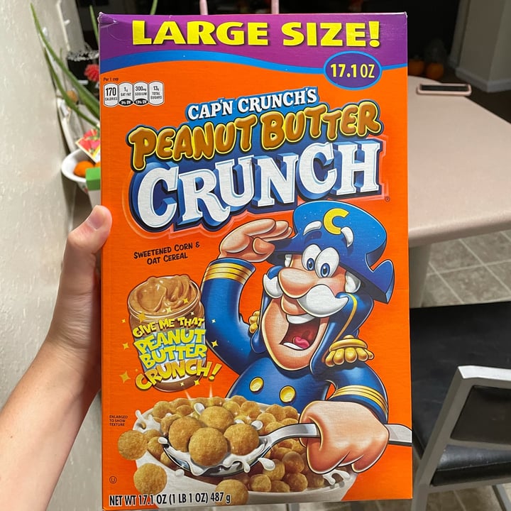 photo of Cap’n crunch’s Cereal peanut butter crunch shared by @betsyfrank94 on  02 Dec 2021 - review