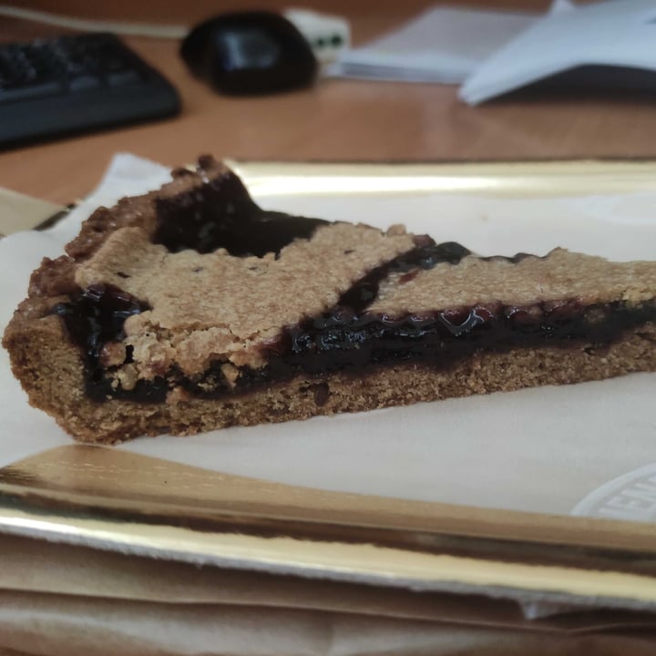 review photo of MO MANGI EMPORIO Crostata Con Frutti Rossi E Bacche Di Sambuco shared by @chiaraveg30 on 21 Oct 2022 - review